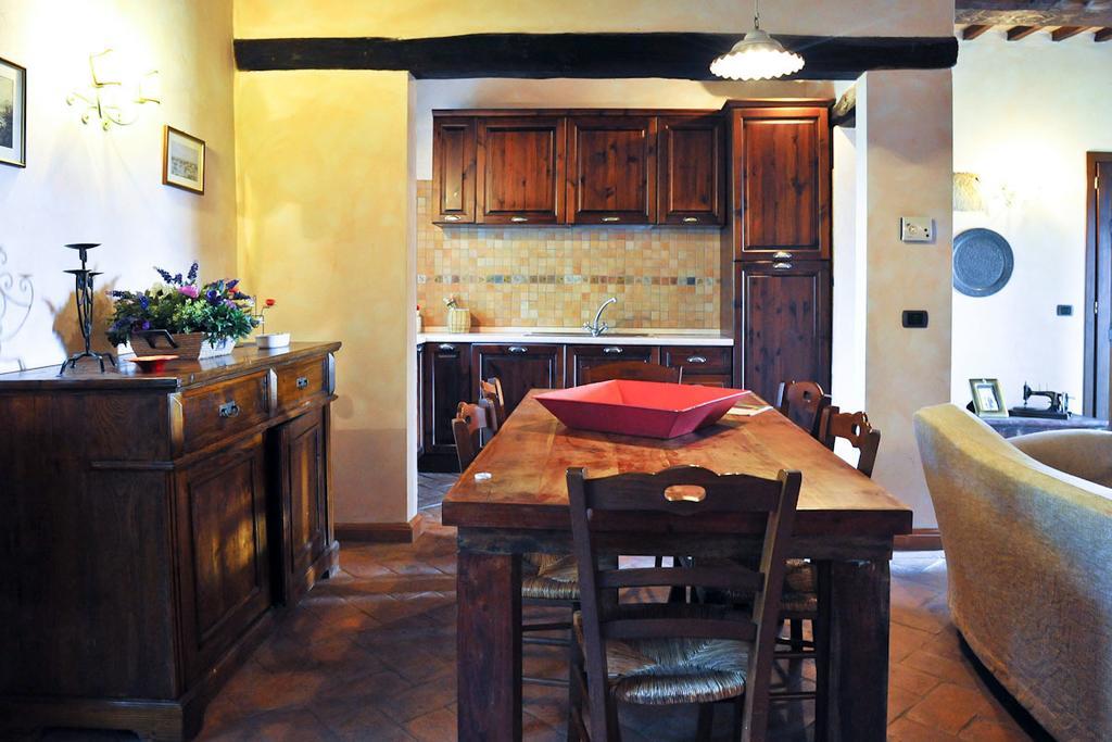 La Fonte Carducciana Villa San Casciano dei Bagni Room photo